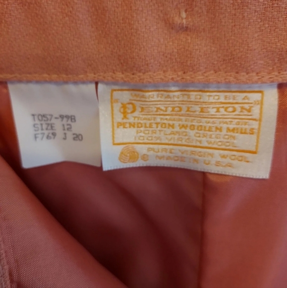 Pendleton Wool Skirt Suit 2 Piece Blazer Jacket Peach Women's Size 12/12 Vintage - Picture 4 of 5